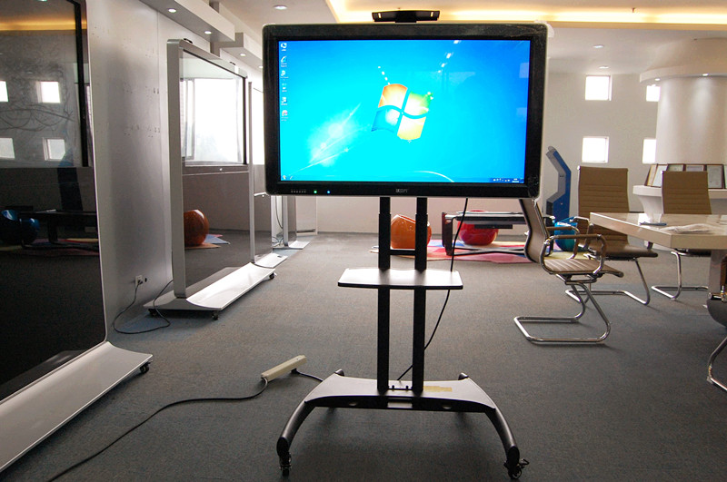 Aiweto（艾維圖）多媒體觸摸一體機(jī)的優(yōu)點(diǎn)在哪里？